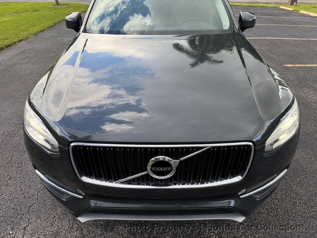 2016 Volvo XC90 T6 AWD Momentum - 23089488 - 18