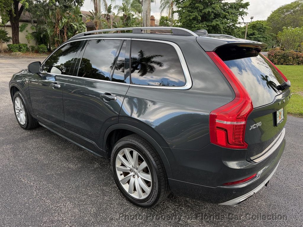 2016 Volvo XC90 T6 AWD Momentum - 23089488 - 2