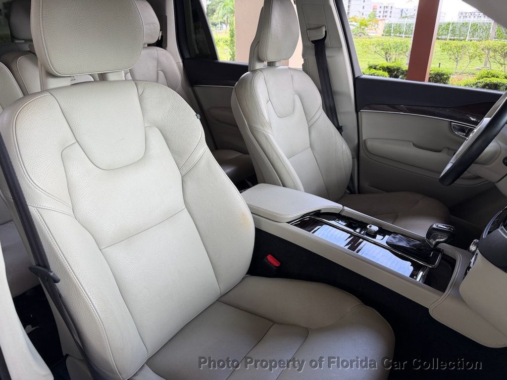 2016 Volvo XC90 T6 AWD Momentum - 23089488 - 37