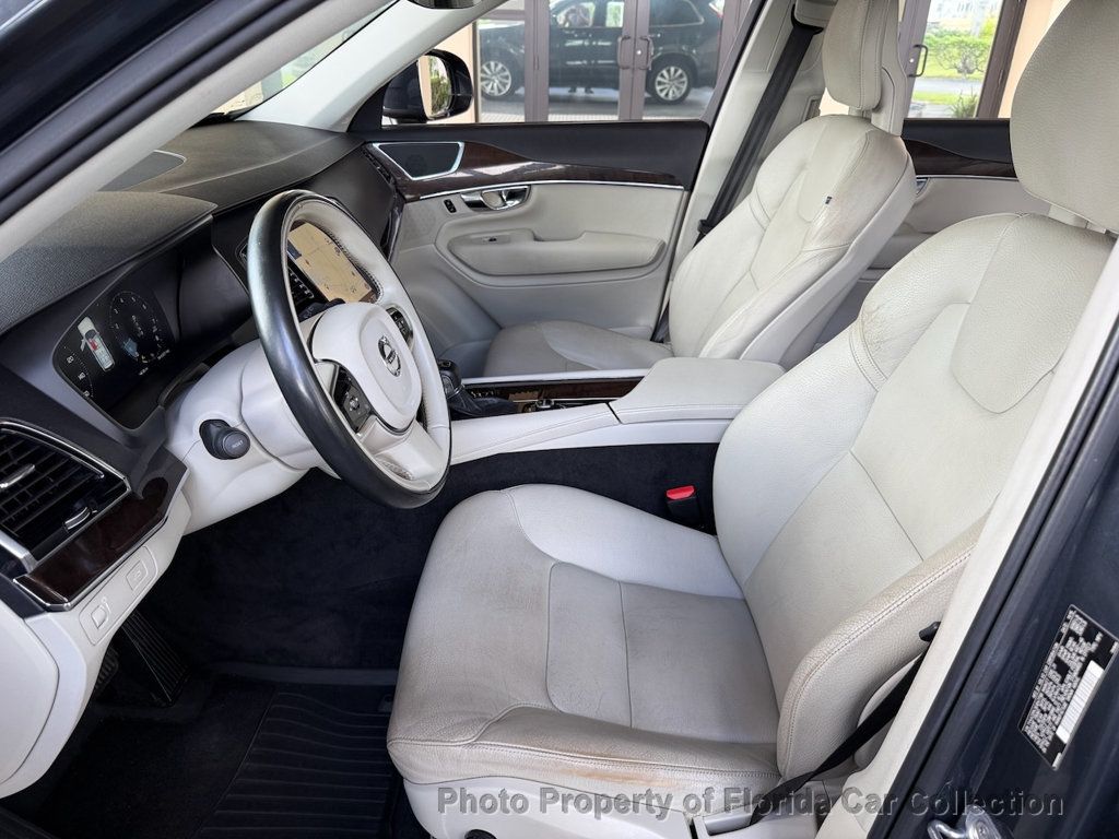 2016 Volvo XC90 T6 AWD Momentum - 23089488 - 6