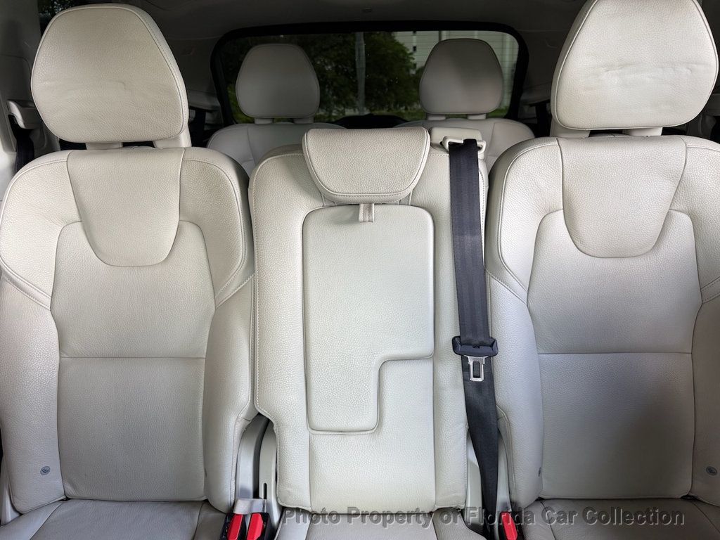 2016 Volvo XC90 T6 AWD Momentum - 23089488 - 69