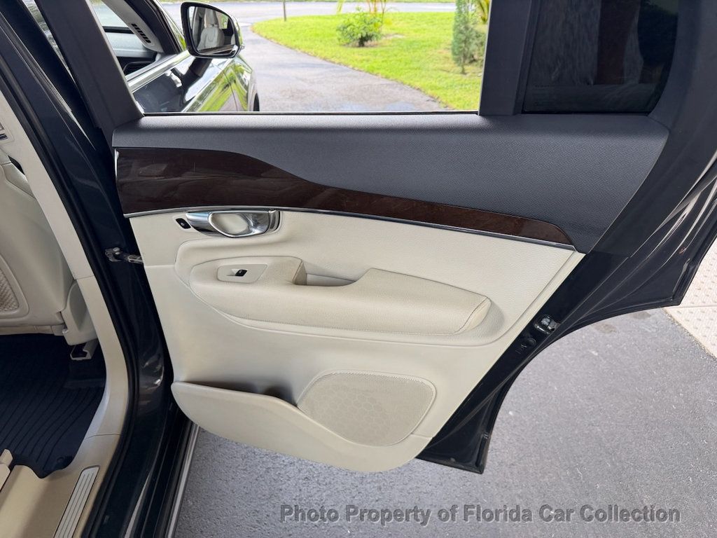 2016 Volvo XC90 T6 AWD Momentum - 23089488 - 73