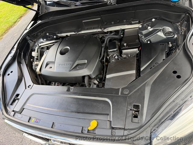 2016 Volvo XC90 T6 AWD Momentum - 23089488 - 83
