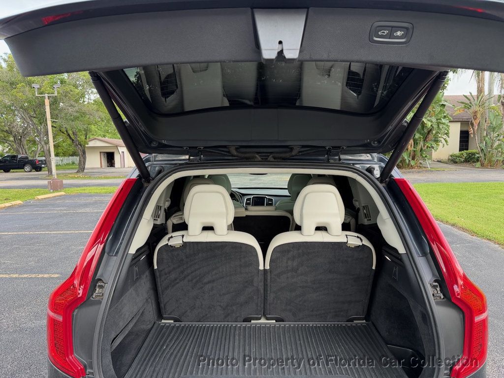 2016 Volvo XC90 T6 AWD Momentum - 23089488 - 85