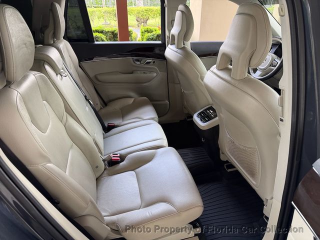 2016 Volvo XC90 T6 AWD Momentum - 23089488 - 8