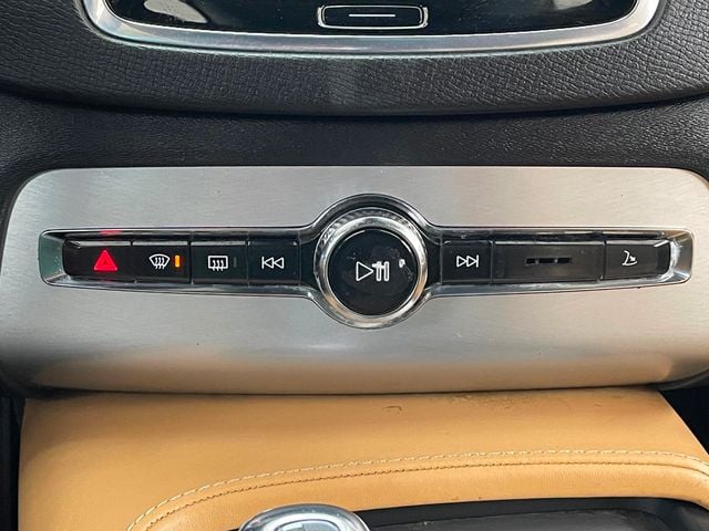 2016 Volvo XC90 Hybrid AWD 4dr T8 Momentum - 22938539 - 33