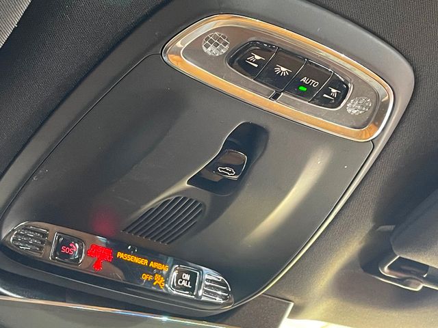 2016 Volvo XC90 Hybrid AWD 4dr T8 Momentum - 22938539 - 39