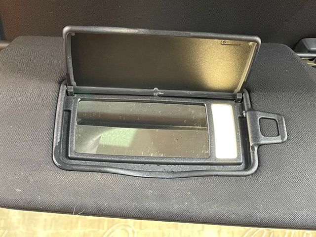 2016 Volvo XC90 Hybrid AWD 4dr T8 Momentum - 22938539 - 40