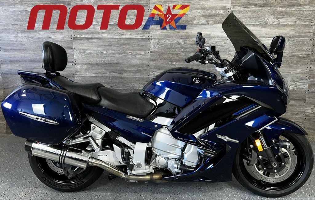 2016 Yamaha FJR 1300 ES SUPER CLEAN! - 22766588 - 0