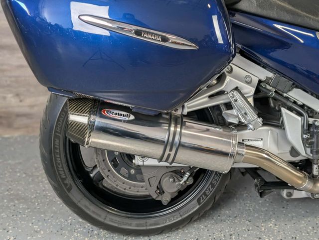 2016 Yamaha FJR 1300 ES SUPER CLEAN! - 22985642 - 9