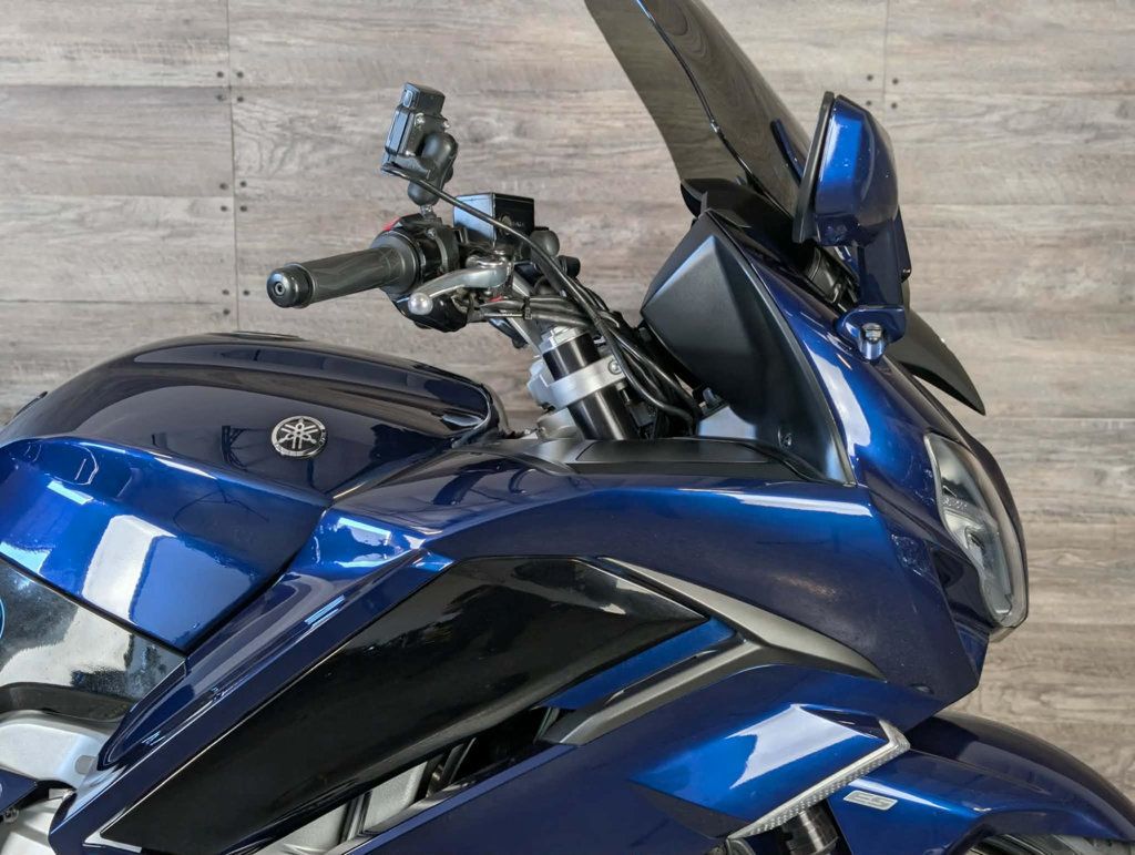 2016 Yamaha FJR 1300 ES SUPER CLEAN! - 22985642 - 3