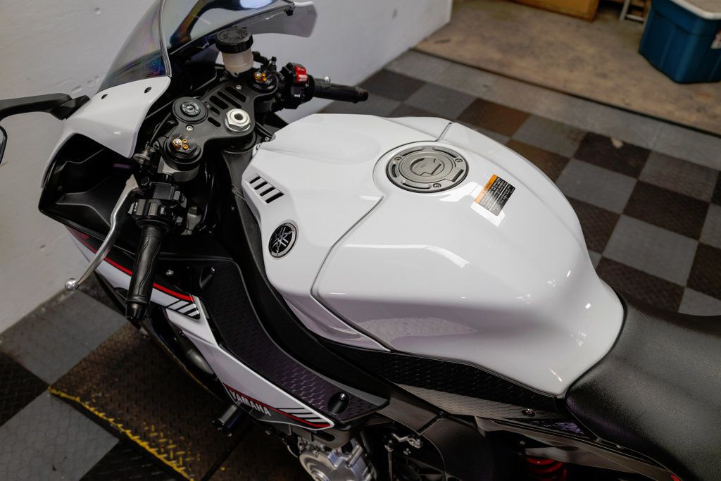 2016 YAMAHA YZF-1000 R-1 GREAT PRICE!!! - 23037446 - 12