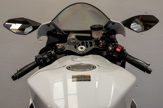 2016 YAMAHA YZF-1000 R-1 GREAT PRICE!!! - 23037446 - 8