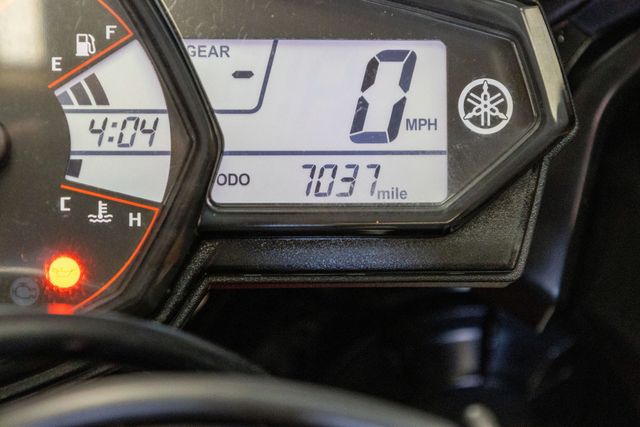 2016 YAMAHA YZF-R3 NICE SPORT BIKE!!! - 23073126 - 11