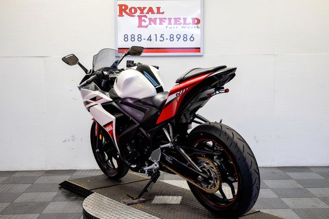 2016 YAMAHA YZF-R3 NICE SPORT BIKE!!! - 23073126 - 3