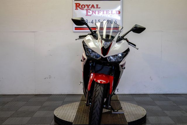 2016 YAMAHA YZF-R3 NICE SPORT BIKE!!! - 23073126 - 6