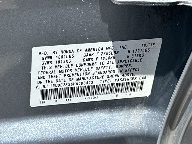 2017 Acura ILX 2.4L - 23038656 - 21
