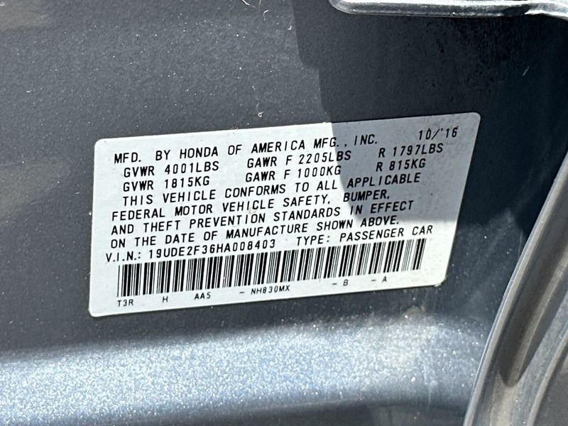 2017 Acura ILX 2.4L - 23038656 - 21