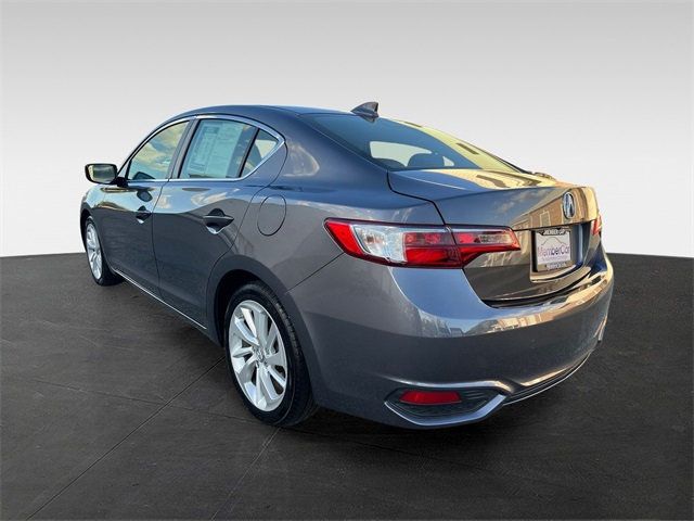 2017 Acura ILX Premium photo 3