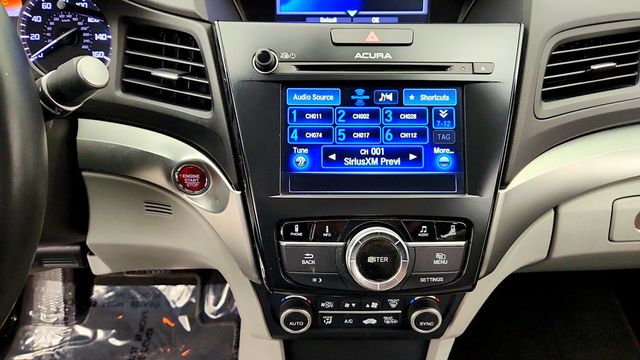 2017 Acura ILX Sedan w/Premium Pkg - 23097898 - 18