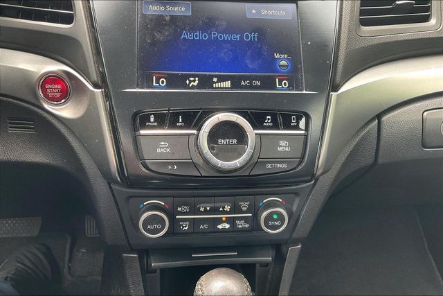 2017 Acura ILX Sedan w/Technology Plus Pkg - 23050536 - 24