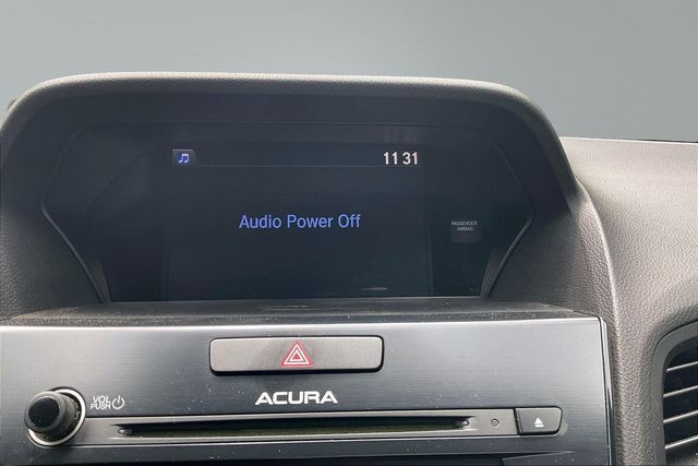 2017 Acura ILX Sedan w/Technology Plus Pkg - 23050536 - 25