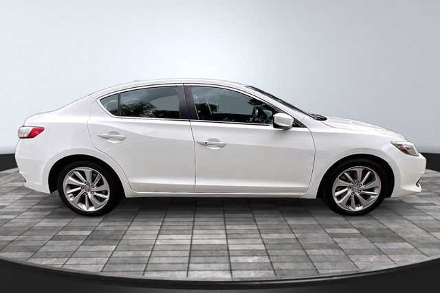 2017 Acura ILX Sedan w/Technology Plus Pkg - 23050536 - 7