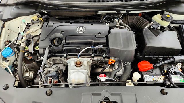 2017 Acura ILX Sedan w/Technology Plus Pkg - 23096071 - 27
