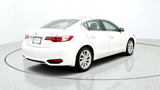 2017 Acura ILX Sedan w/Technology Plus Pkg - 23096071 - 4