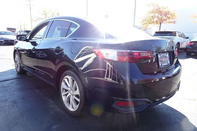 2017 Acura ILX Sedan w/Technology Plus Pkg - 22929541 - 5