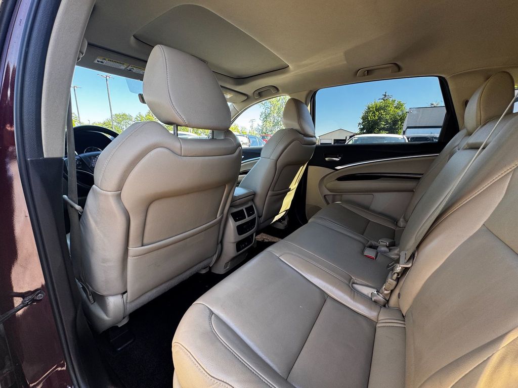 2017 Acura MDX SH-AWD - 23060010 - 16