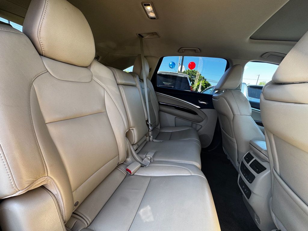 2017 Acura MDX SH-AWD - 23060010 - 19