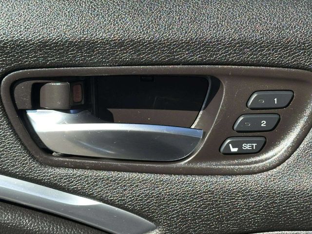 2017 Acura MDX SH-AWD w/Technology Pkg - 22936467 - 18