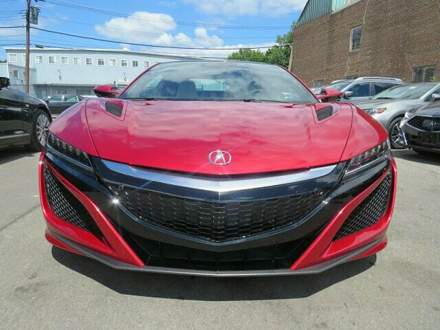 2017 Acura NSX photo 2