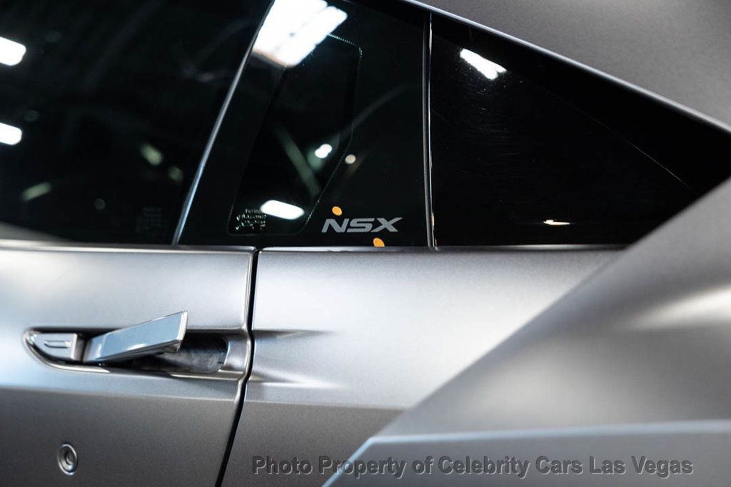 2017 Acura NSX Coupe - 23013623 - 24