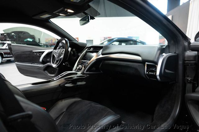 2017 Acura NSX Coupe - 23013623 - 40