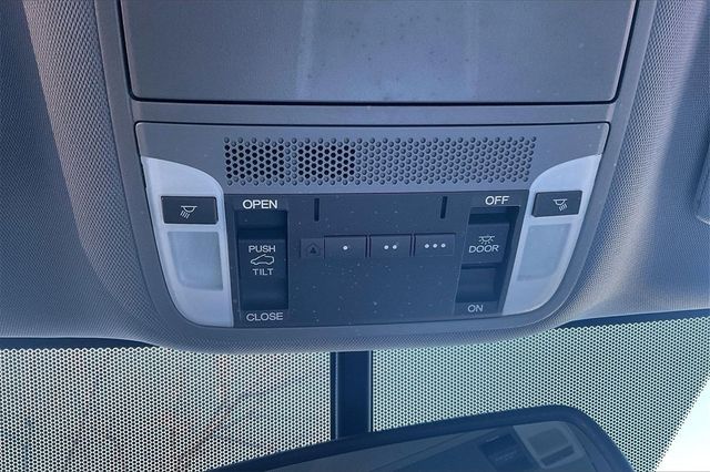 2017 Acura RDX FWD AcuraWatch Plus - 22967690 - 30