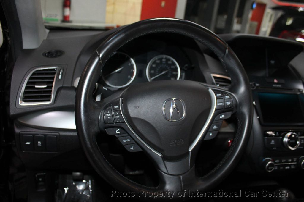 2017 Acura RDX Technology Plus photo 11