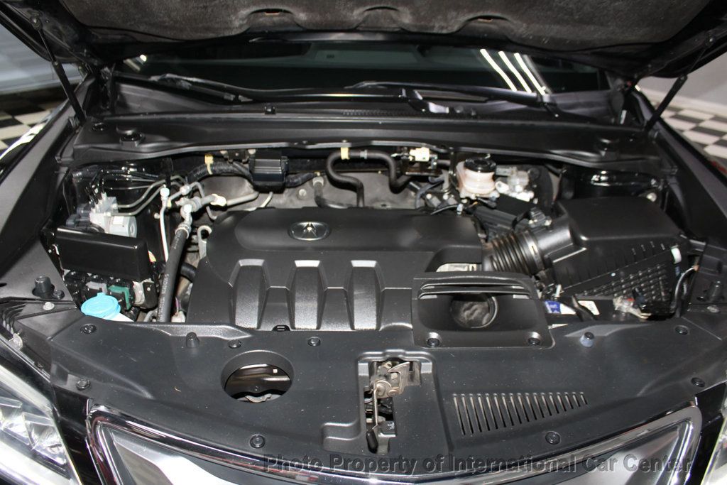 2017 Acura RDX Technology Plus photo 32