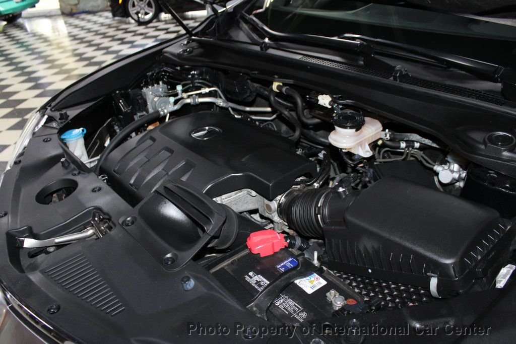 2017 Acura RDX Technology Plus photo 33