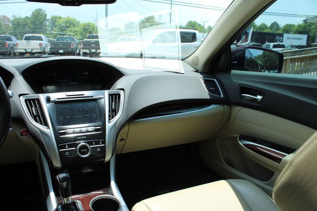 2017 Acura TLX FWD - 23048966 - 15