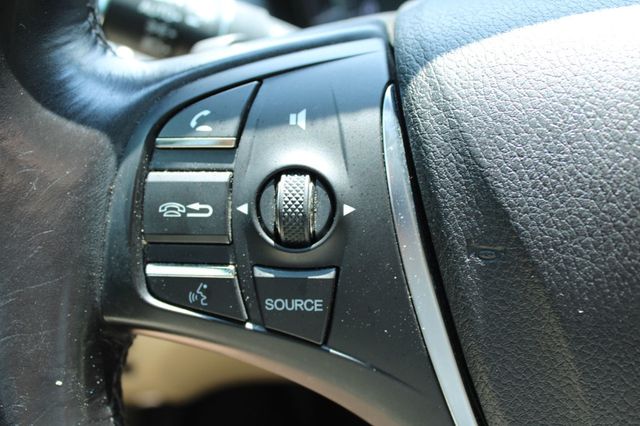 2017 Acura TLX FWD - 23048966 - 24