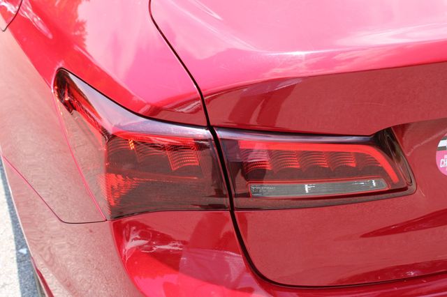 2017 Acura TLX FWD - 23048966 - 8