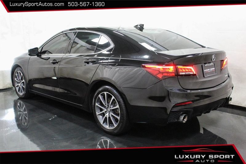 2017 Acura TLX SH-AWD V6 w/Advance Pkg - 22600096 - 1