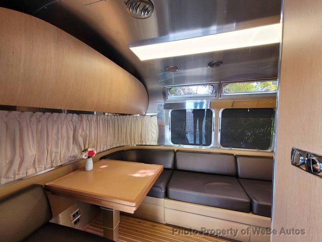 2017 Airstream Land Yacht 28' - 23047120 - 16