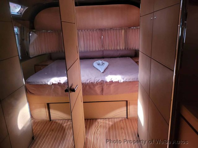 2017 Airstream Land Yacht 28' - 23047120 - 6