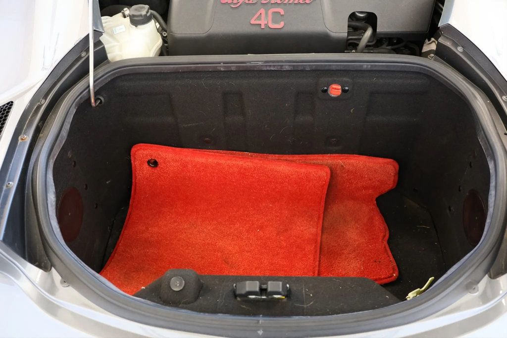 2017 Alfa Romeo 4C Coupe ALFA ROMEO 4C, SPOILER, CARBON FIBER, RED LEATHER SEATS, TINTED! - 22913572 - 31