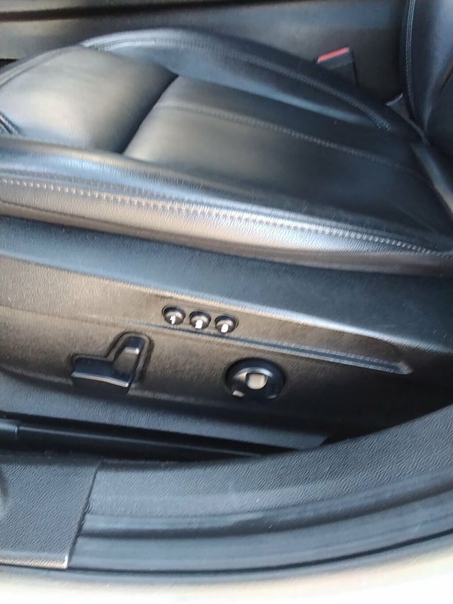 2017 Alfa Romeo Giulia AWD - 23010147 - 7