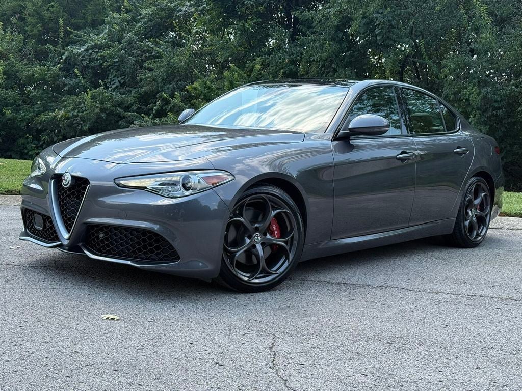 2017 Alfa Romeo Giulia Local Trade/Heated Leather Seats/Harmon Kardon Audio/Blind Spot - 23064897 - 0
