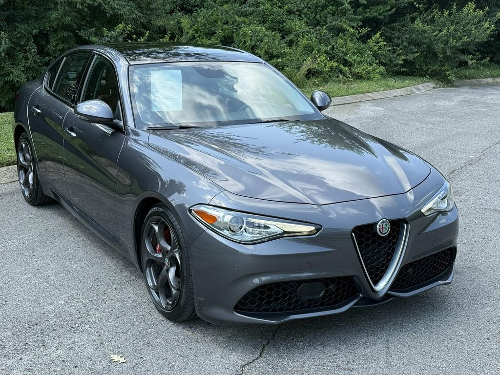 2017 Alfa Romeo Giulia Local Trade/Heated Leather Seats/Harmon Kardon Audio/Blind Spot - 23064897 - 9